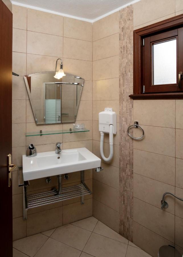 Magkafinis.El Apartments Mikros Prinos Exterior foto